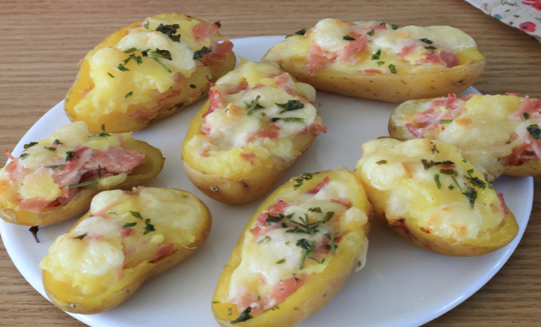 Pommes De Terre Farcies Au Jambon Et Fromage A Raclette 1