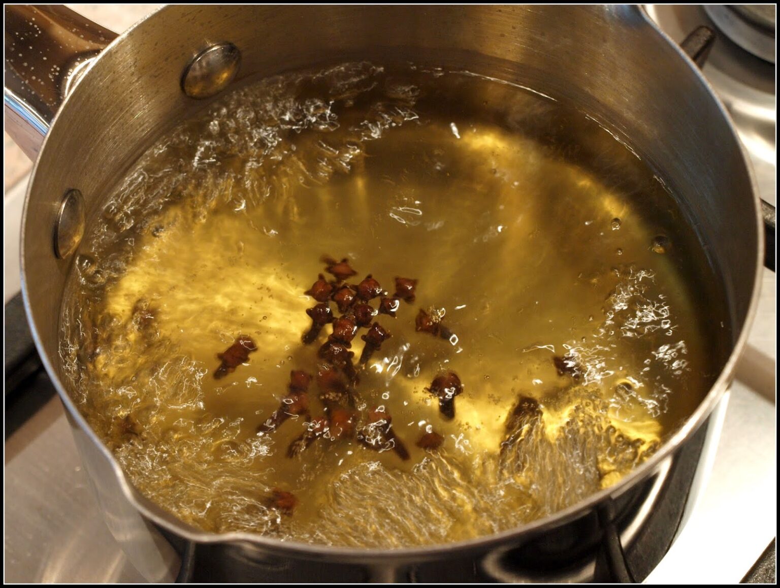 Cloves2 5fcdbd1c11abb 1536x1158 1