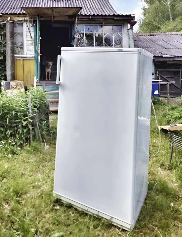 Un De Mes Voisins A Decide De Recycler Son Vieux Frigo Plutot Que De Sen Debarrasser