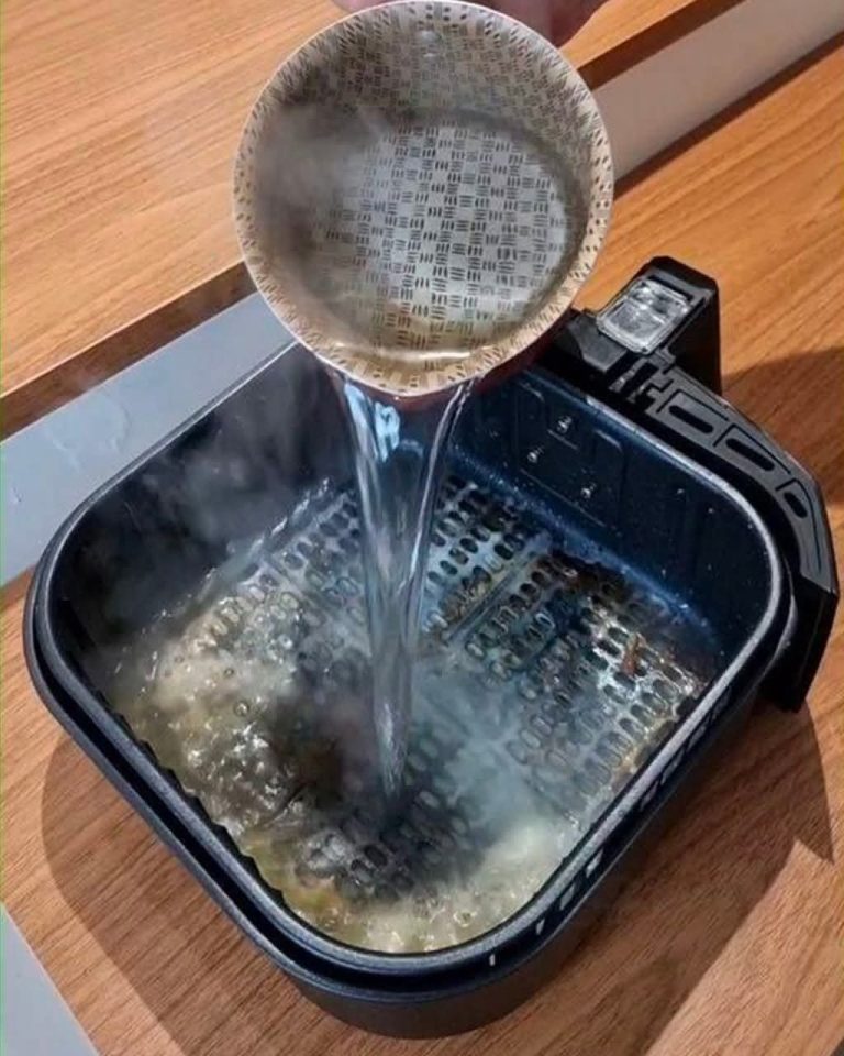 1 348 322